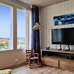 Vakantiehuis 3 Bedroom In Spangereid